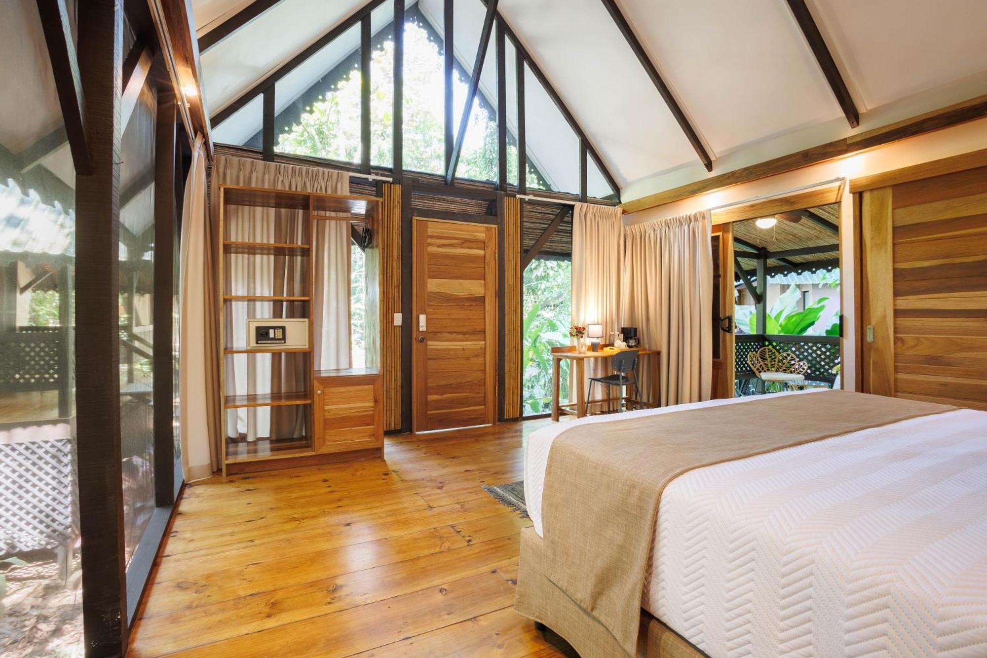 Almonds & Corals Boutique Hotel Puerto Viejo de Talamanca Dış mekan fotoğraf