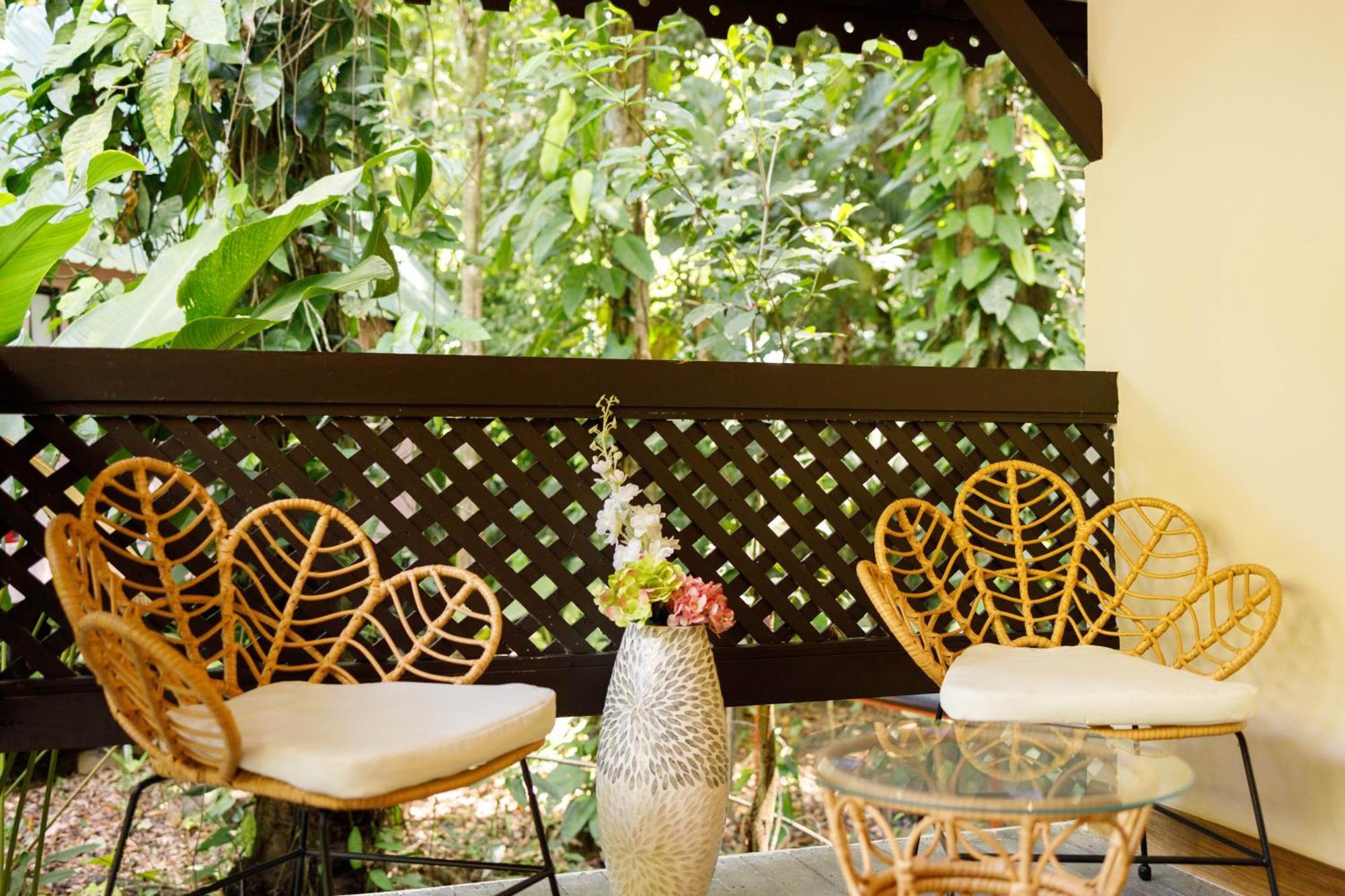 Almonds & Corals Boutique Hotel Puerto Viejo de Talamanca Dış mekan fotoğraf