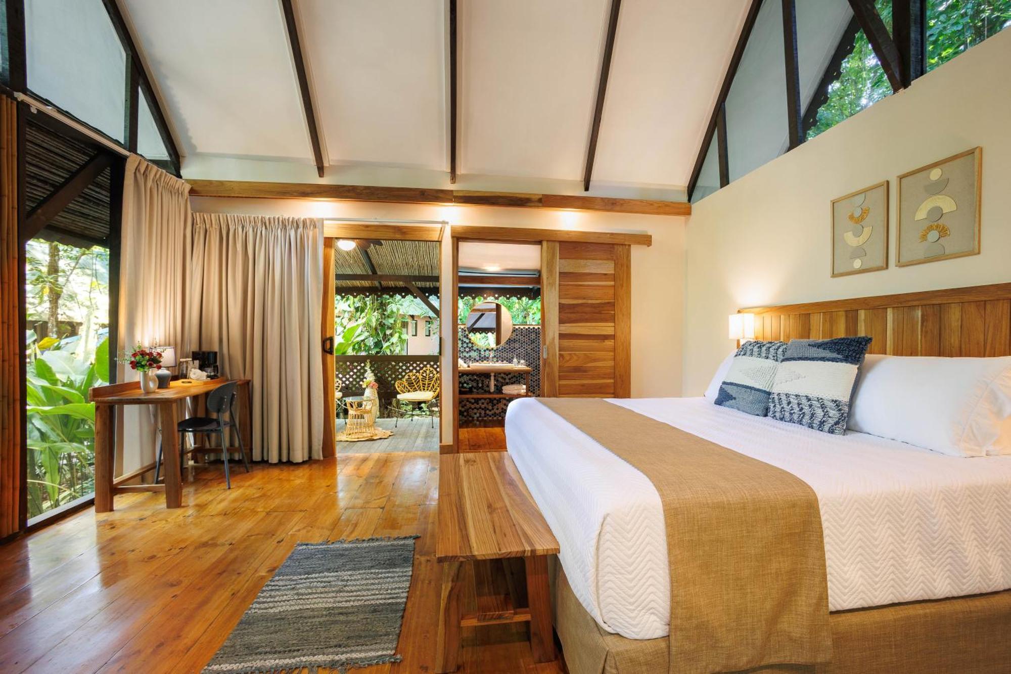 Almonds & Corals Boutique Hotel Puerto Viejo de Talamanca Dış mekan fotoğraf